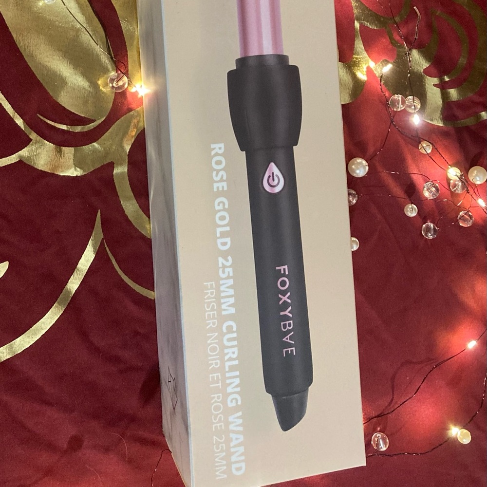 FoxyBae curling wand
